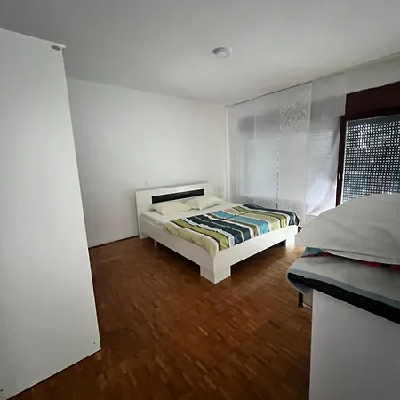 Apartment Besirevic Cazin