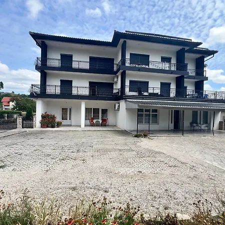 Besirevic Apartment